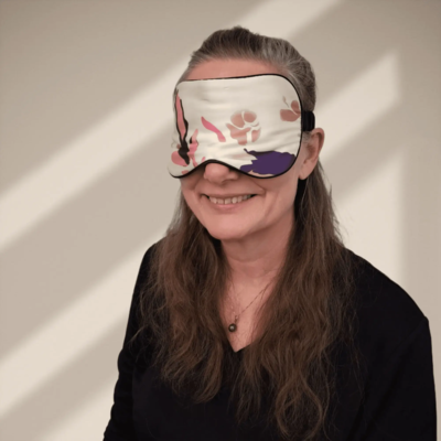 Silke SoveMaske -100% SilkeStof -100% SilkeFyld. Gyldne rosa, beige farver - Blomst