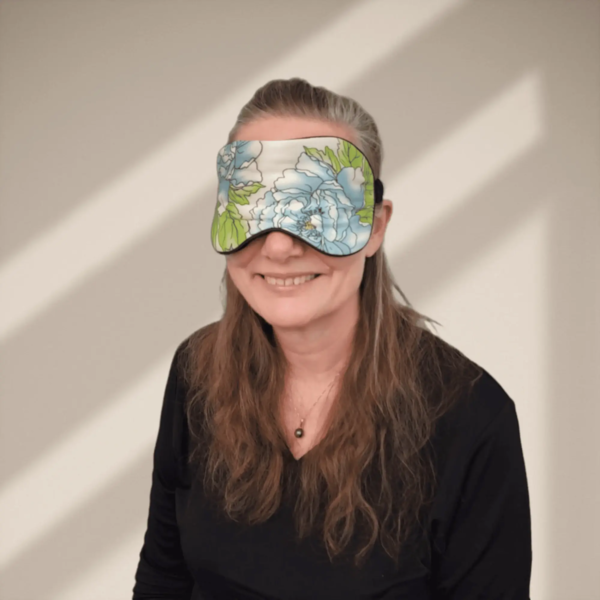 Silke SoveMaske -100% SilkeStof -100% SilkeFyld. Friske blå grønne farver - Blomstret-5