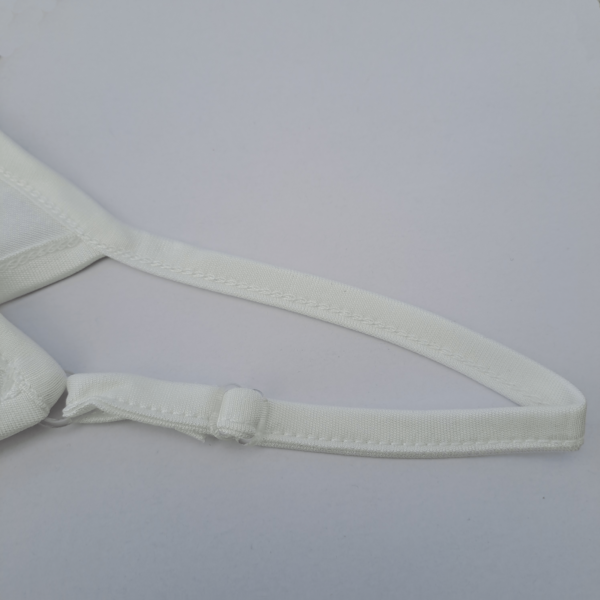 Silke Camisole 100% silke jersey med justerbare stropper, farve hvid