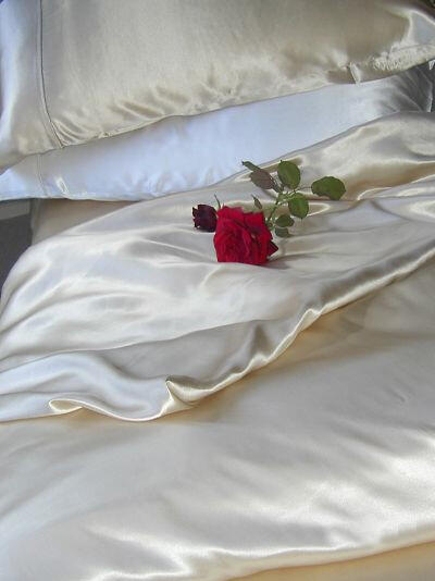 SilkeDyne 100% silke fyld, og bambus bolster, øko-tex 100 certificeret